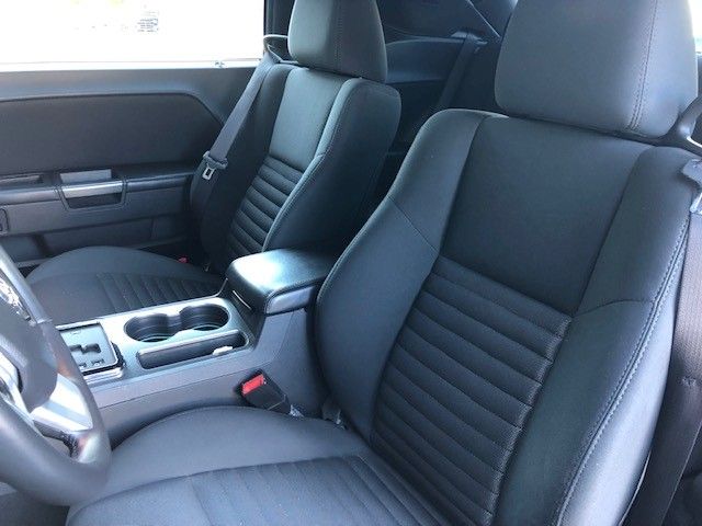 Fahrzeugabbildung Dodge Challenger 12er 5.7 HEMI RT Navi 20 Zoll Tiefer