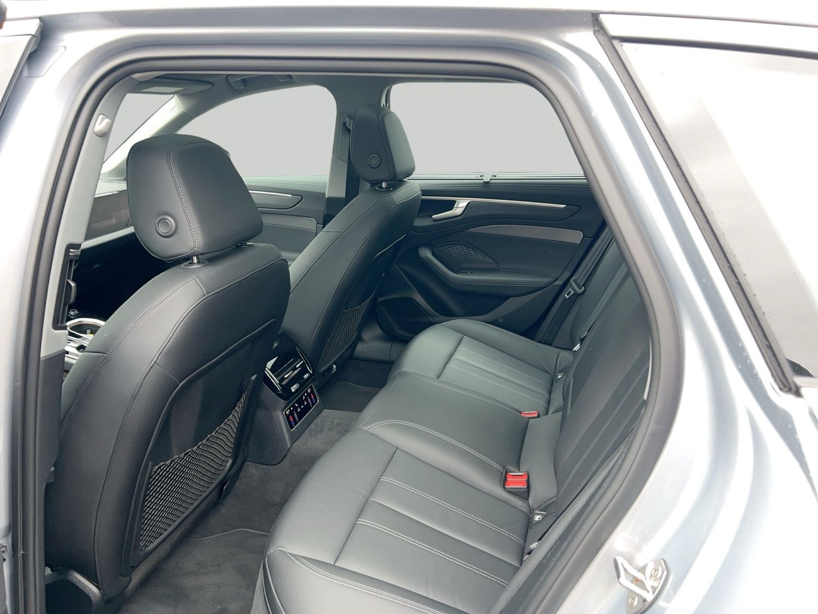 Audi A6 - Bild 11