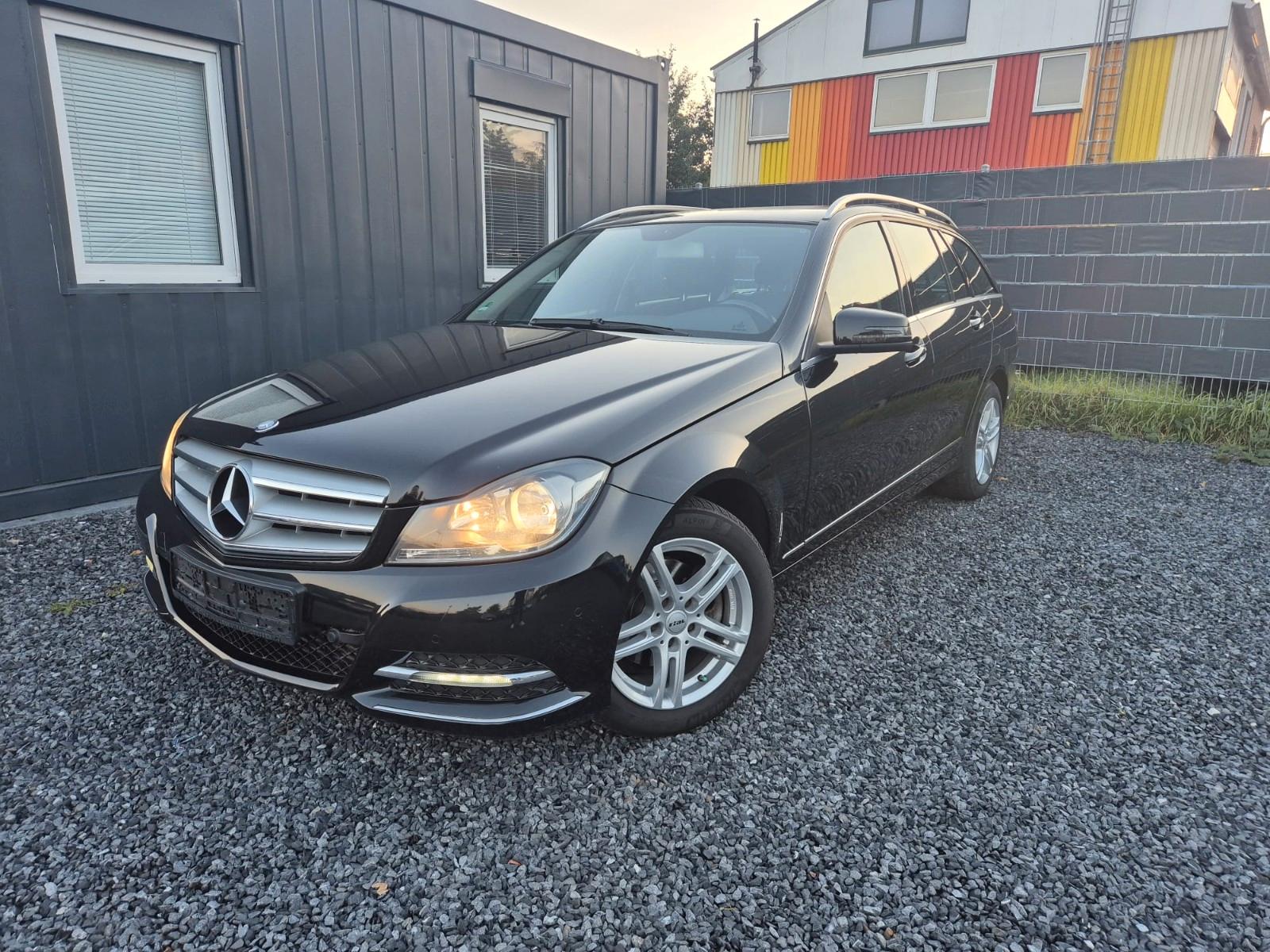 Mercedes-Benz C180, 2012