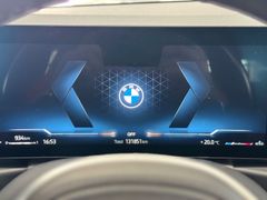 BMW 320 d M Sport /Rückfahrkamera/Carplay/AHK BMW 320 d M Sport /Rückfahrkamera/Carplay/AHK