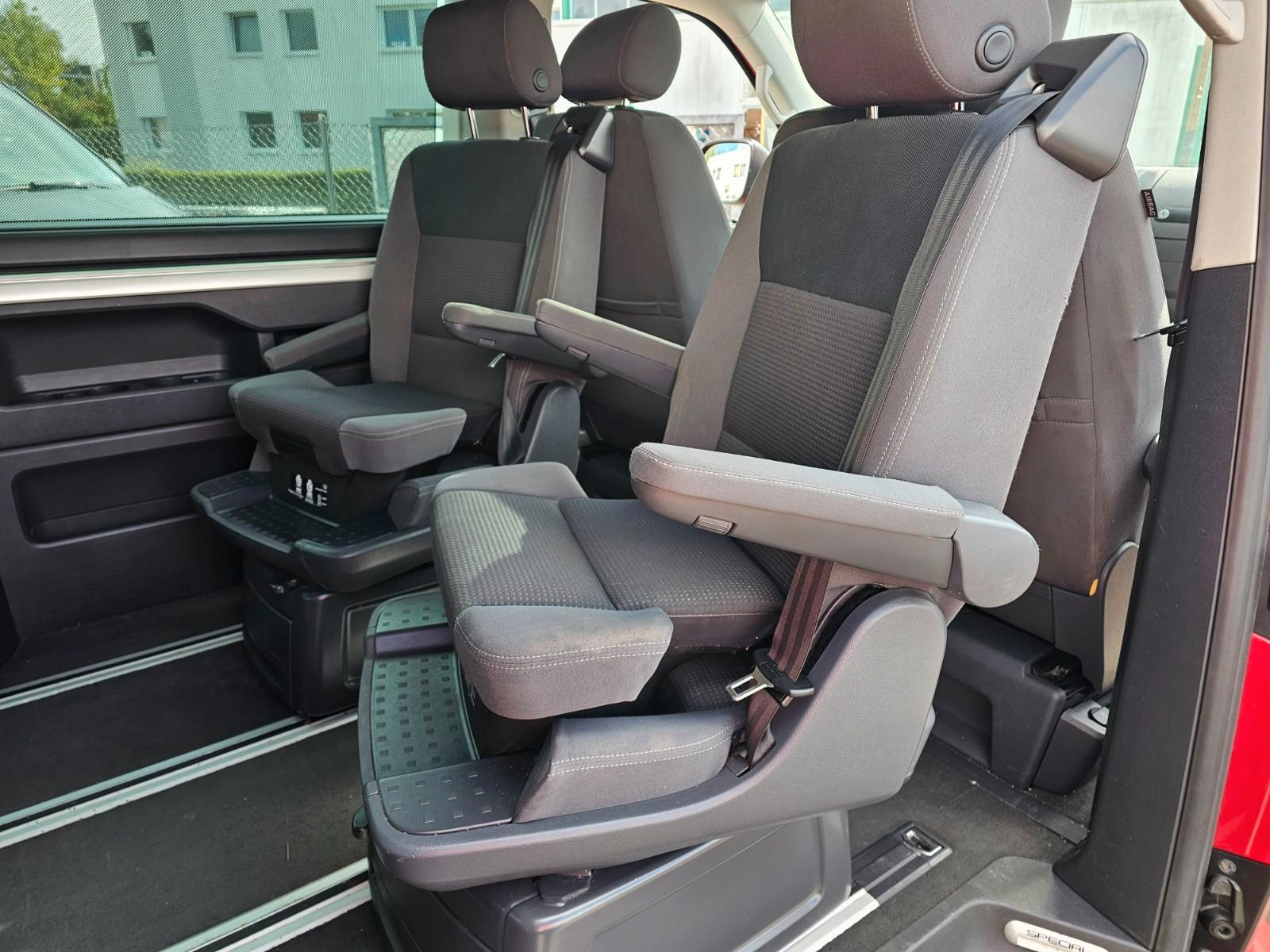 VOLKSWAGEN T5 MULTIVAN 2.0 TDI 140CH - BVM - CHAUFFAGE AUXILLIAIRE - TOIT OUVRANT - 1ERE MAIN - DISTRIBUTION NEUVE