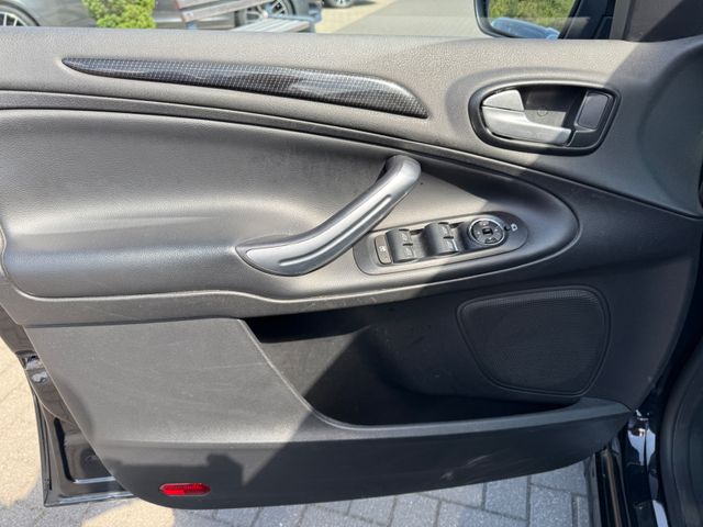 Ford S-Max Titanium S