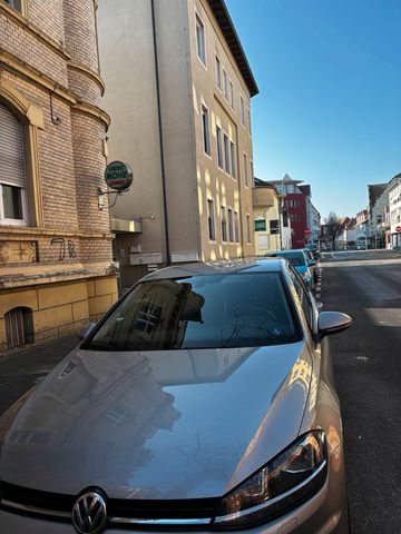 VW Golf