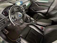 BMW X2 sDrive 20 i Edition Goldplay