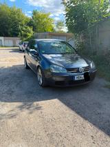 Volkswagen Golf 1.9TDI 74kW DSG - Volkswagen Golf aus 2004: TDI