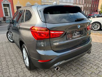 Fahrzeugabbildung BMW X1 xDrive 20 d Advantage PANO NAVI AUTOMATIK