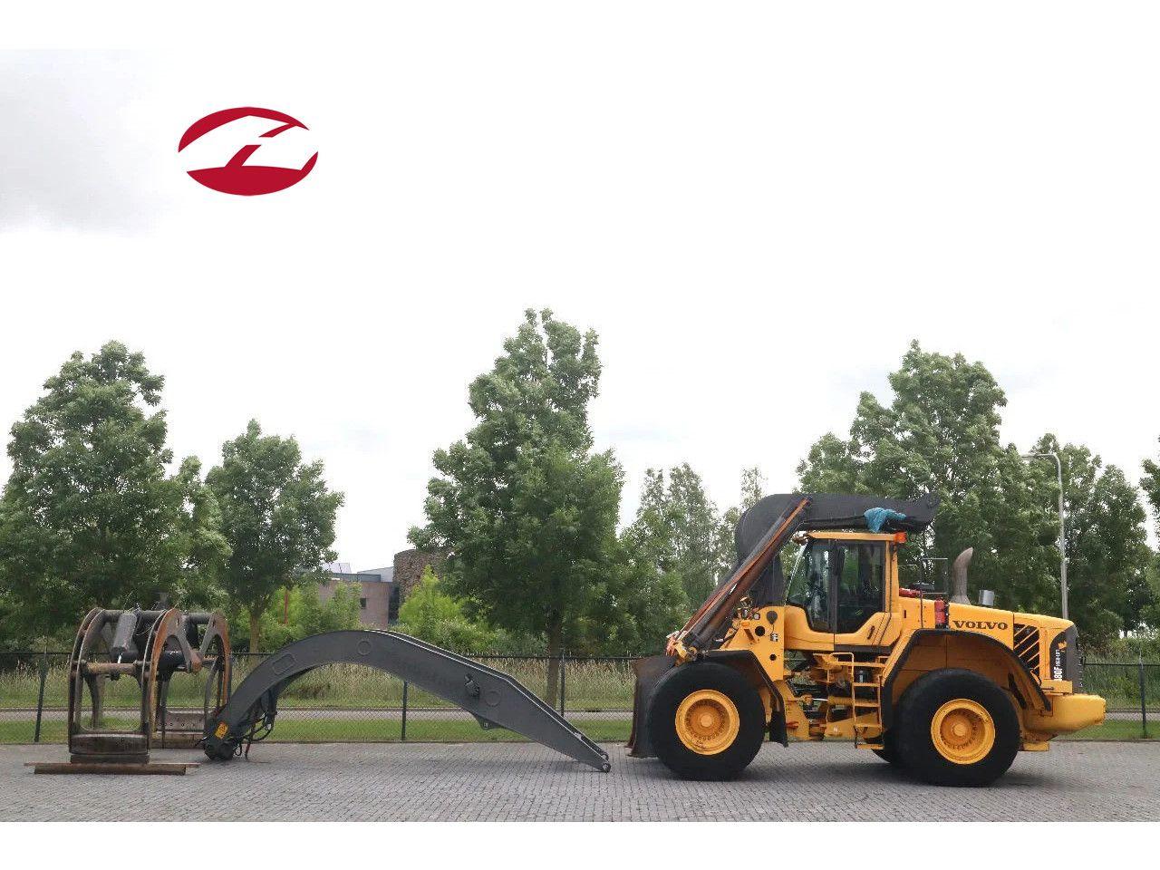 Volvo L180 F HL | HIGH-LIFT | LOG STACKER | HOLZ GRAPP