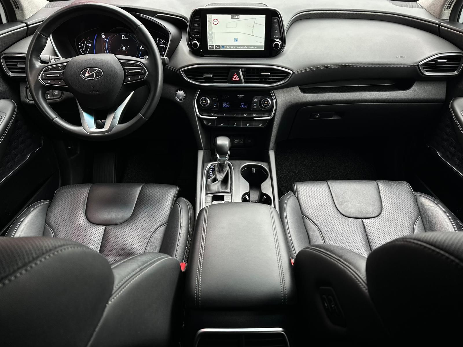 HYUNDAI SANTA FE 2.2CRDi PREMIUM SEVEN 4WD* LED#4xSHZ#LH - Image 10