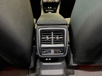 Fahrzeugverkauf 27 Skoda Kodiaq 2.0 TDI 142 kW 4x4 Sportline*7-Sitze* AHK