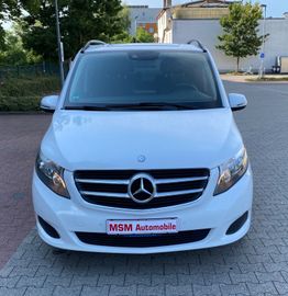 Mercedes V 220 - 8