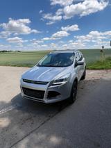 Ford Kuga Titanium - Ford Kuga bis 5.000 Euro