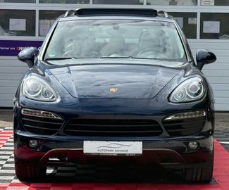 Porsche Cayenne - 2