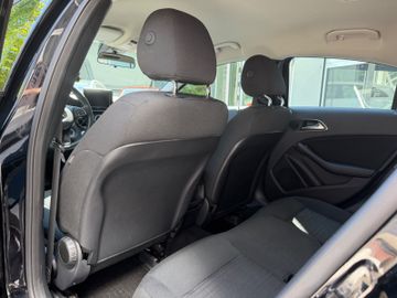 Mercedes A 180 - 10