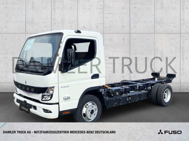 FUSO 4C15 M-Bat 4x2 Fahrgestell