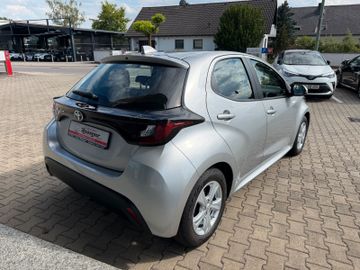 Toyota Yaris - 7