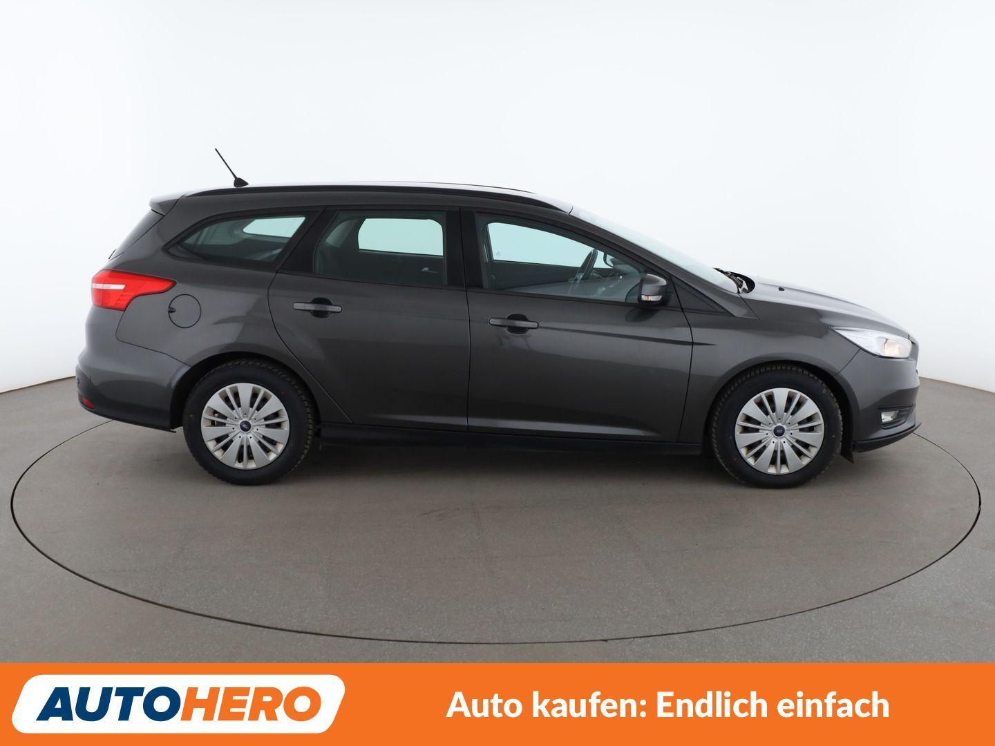 Ford Focus 1.0 EcoBoost Business*NAVI*TEMPO*PDC*SHZ*