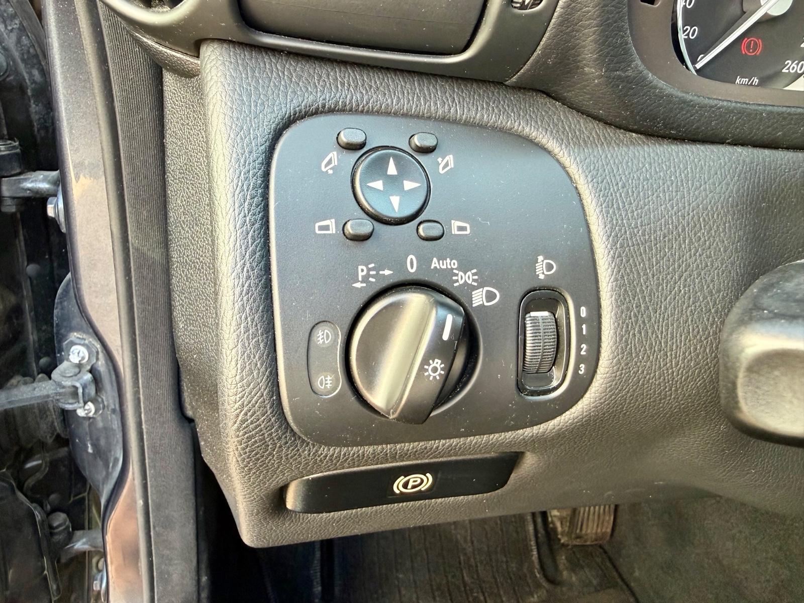 Mercedes-Benz CLC 200 KOMPRESSOR 2.Hand*TÜV NEU*Stand&Sitzhzg.