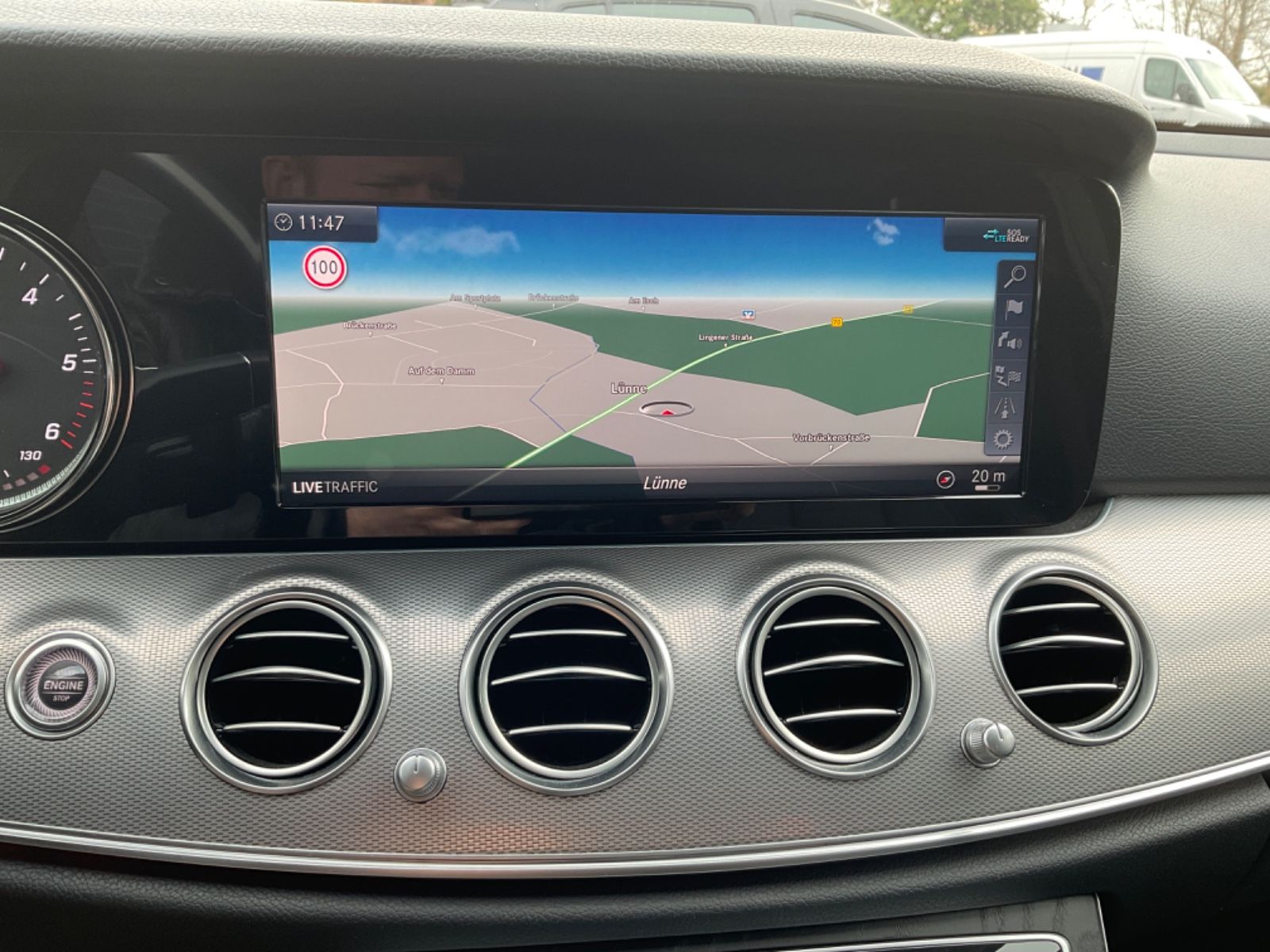Fahrzeugabbildung Mercedes-Benz E 220 d Limo,Autom,Kamera,Comand,LED,17