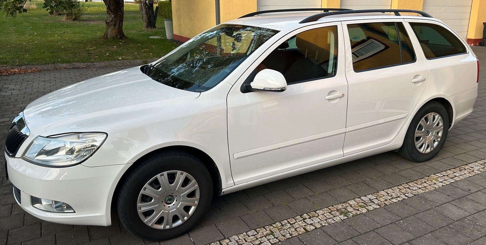 Skoda Octavia 2013 — photo 9