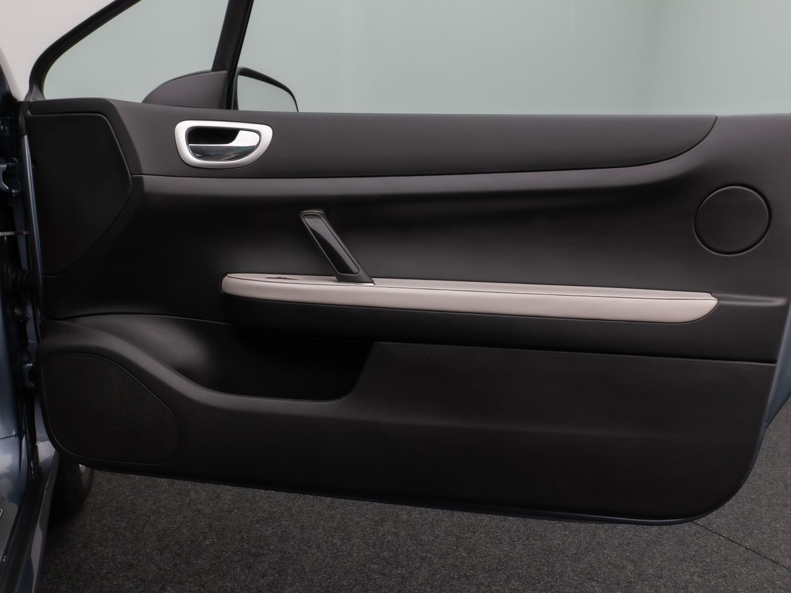 Fahrzeugabbildung Peugeot 307 CC Tendance 135 Sitzhzg PDC Klimaaut. Sport