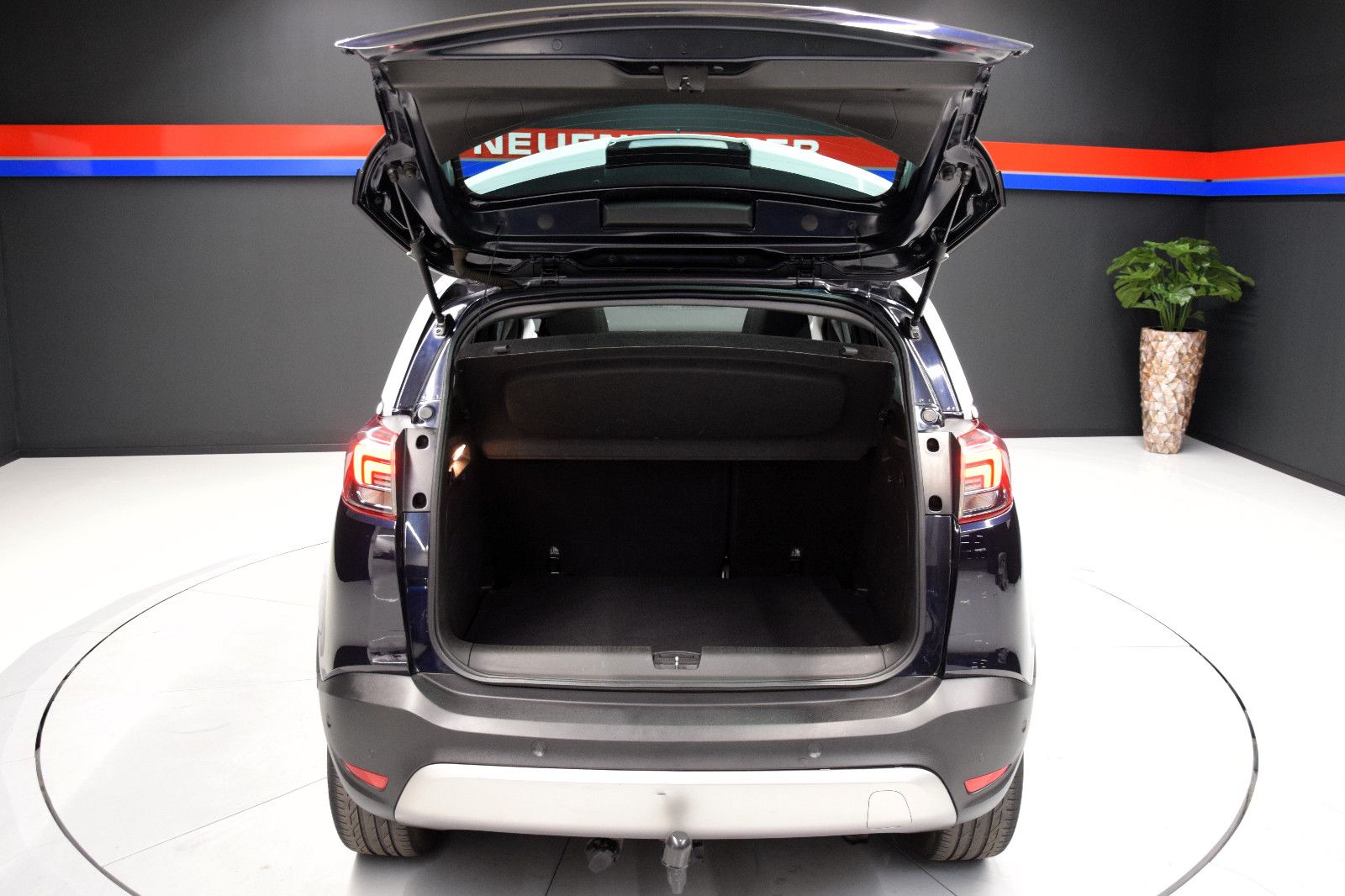 Fahrzeugabbildung Opel Crossland (X)