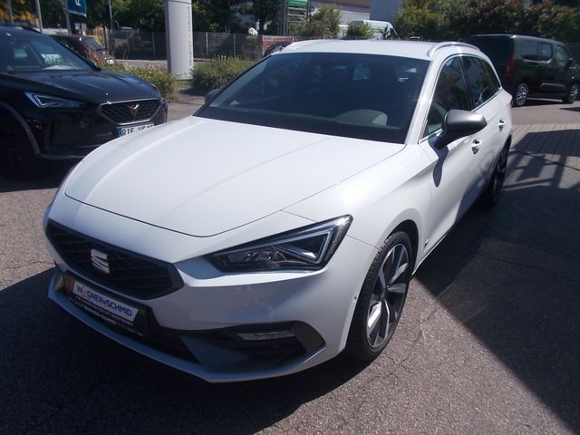 SEAT Leon FR Sportstourer 1.5 eTSI DSG + AHK