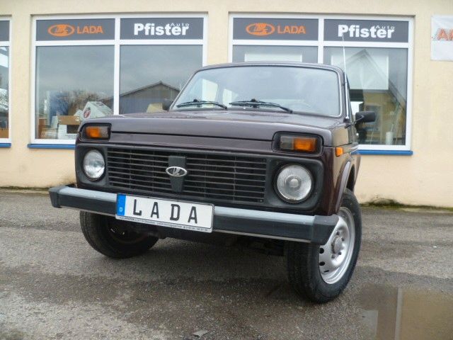 Lada Niva 1.7i Only 3trg. AHK TOP-ZUSTAND