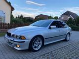 BMW 535i A E39, M-Paket, Xenon, Steuerkette neu!!! - BMW 535: 535i E39