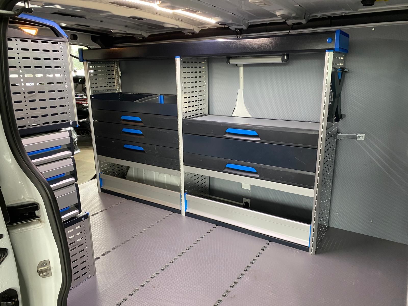 Fahrzeugabbildung Renault Trafic L2H1 2.0 dCi 145/Navi/Klima/AHK/STHZG/