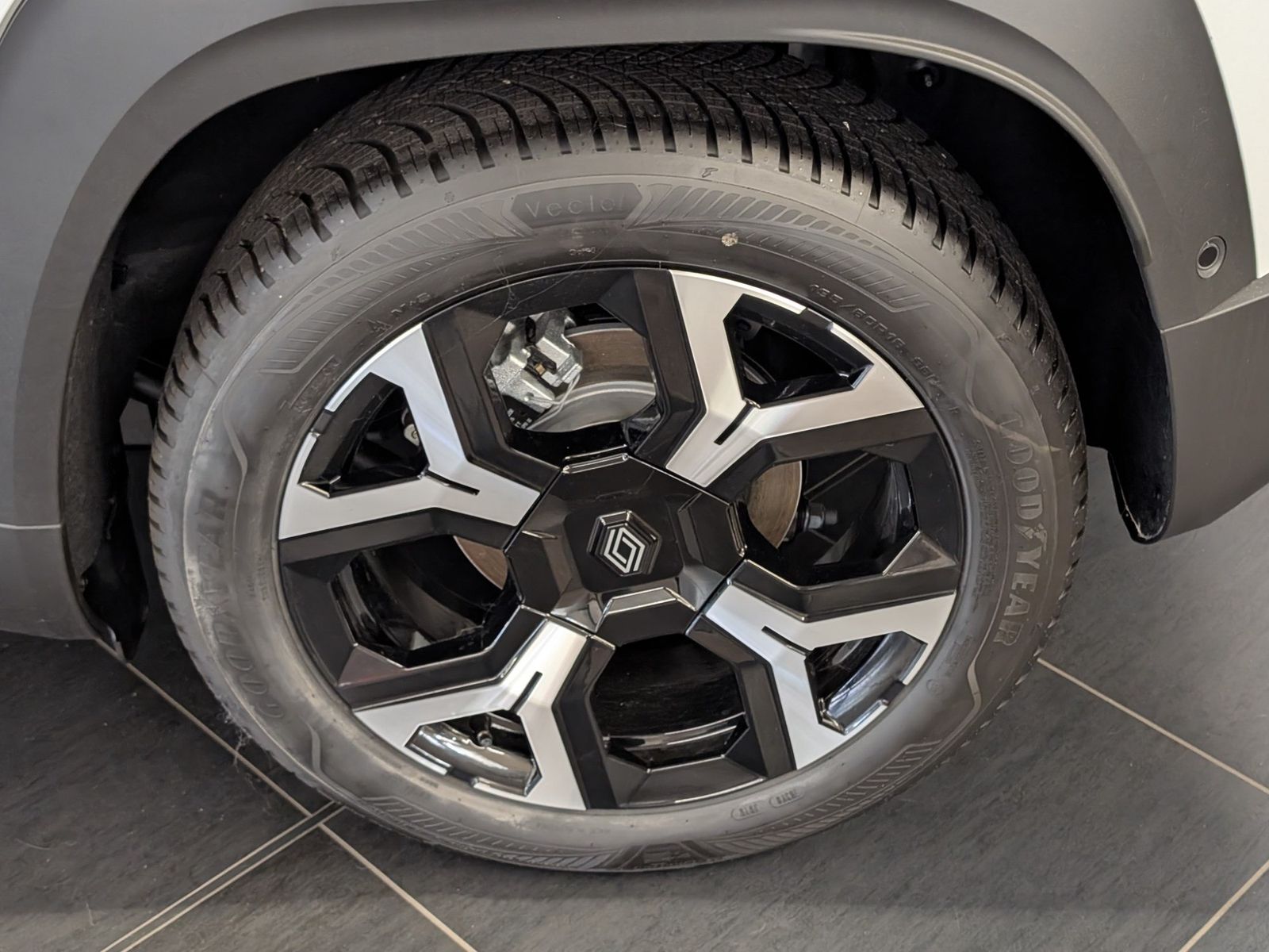 RENAULT R 4 E-Tech Elektrisch Techno 150 Comfort Range – Bild 2