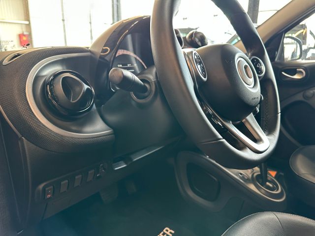 Smart ForFour *SitzH*Navi*PDC*Rückfahrkamera*