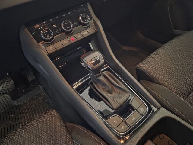 Karoq Style 1.5 TSI LED NAV APP AHK eHECK 8FACH