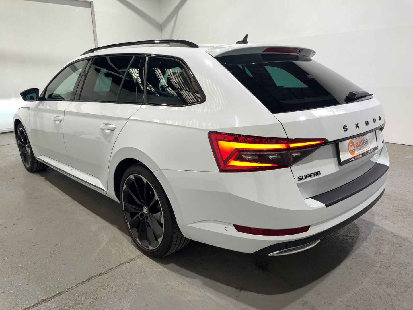 Skoda Superb Combi SportLine 4x4 DSG EU6d Leder LED AC imagem 2
