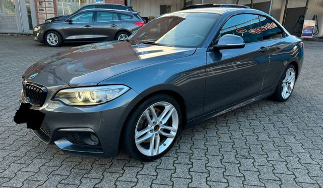 BMW 230i Coupé Sport Line Sport Line