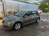Volkswagen Golf 1.4 TGI 5p. metano BlueMotion ME - Volkswagen Golf mit CNG-Antrieb: Limousine