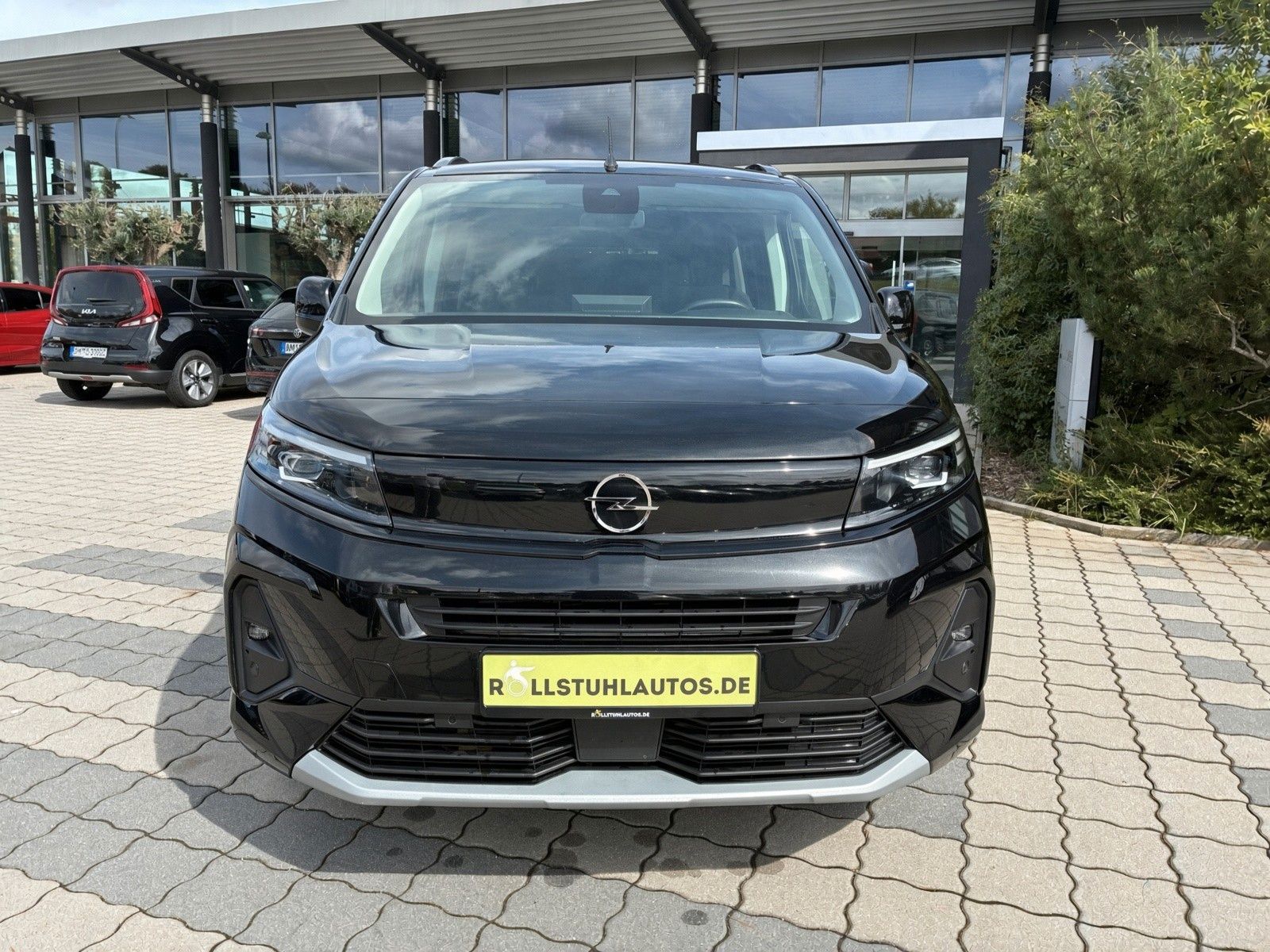 Opel Combo Life XL *Rollstuhlumbau* imagem 2