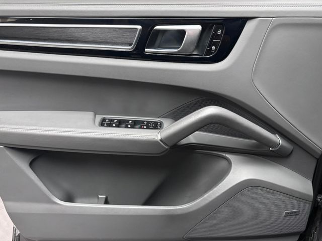 Porsche Cayenne*Coupe*GTS*Pano*Chrono*Bose*Head-Up*SAGA*