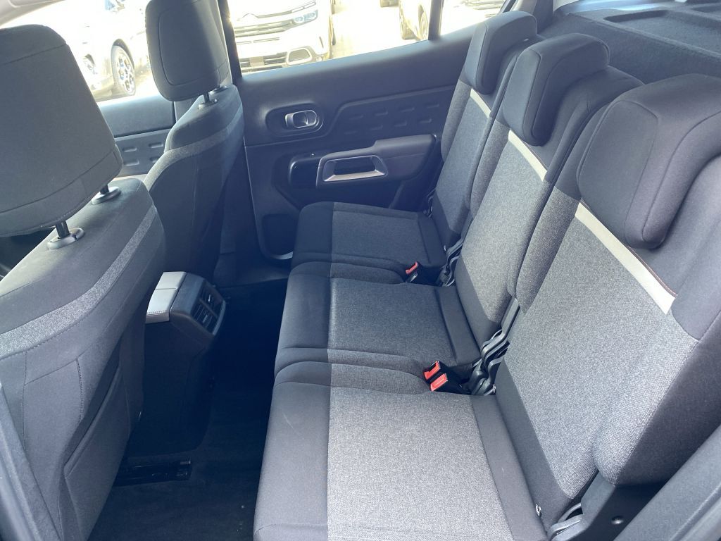 Fahrzeugabbildung Citroën C5 Aircross PT 130 S&S FEEL *Sitzh.*Navi*Cam*