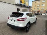 Nissan Qashqai Tekna TÜV NEU*AHK*PANO*AUTOMATIK - Nissan Gebrauchtwagen in Essen
