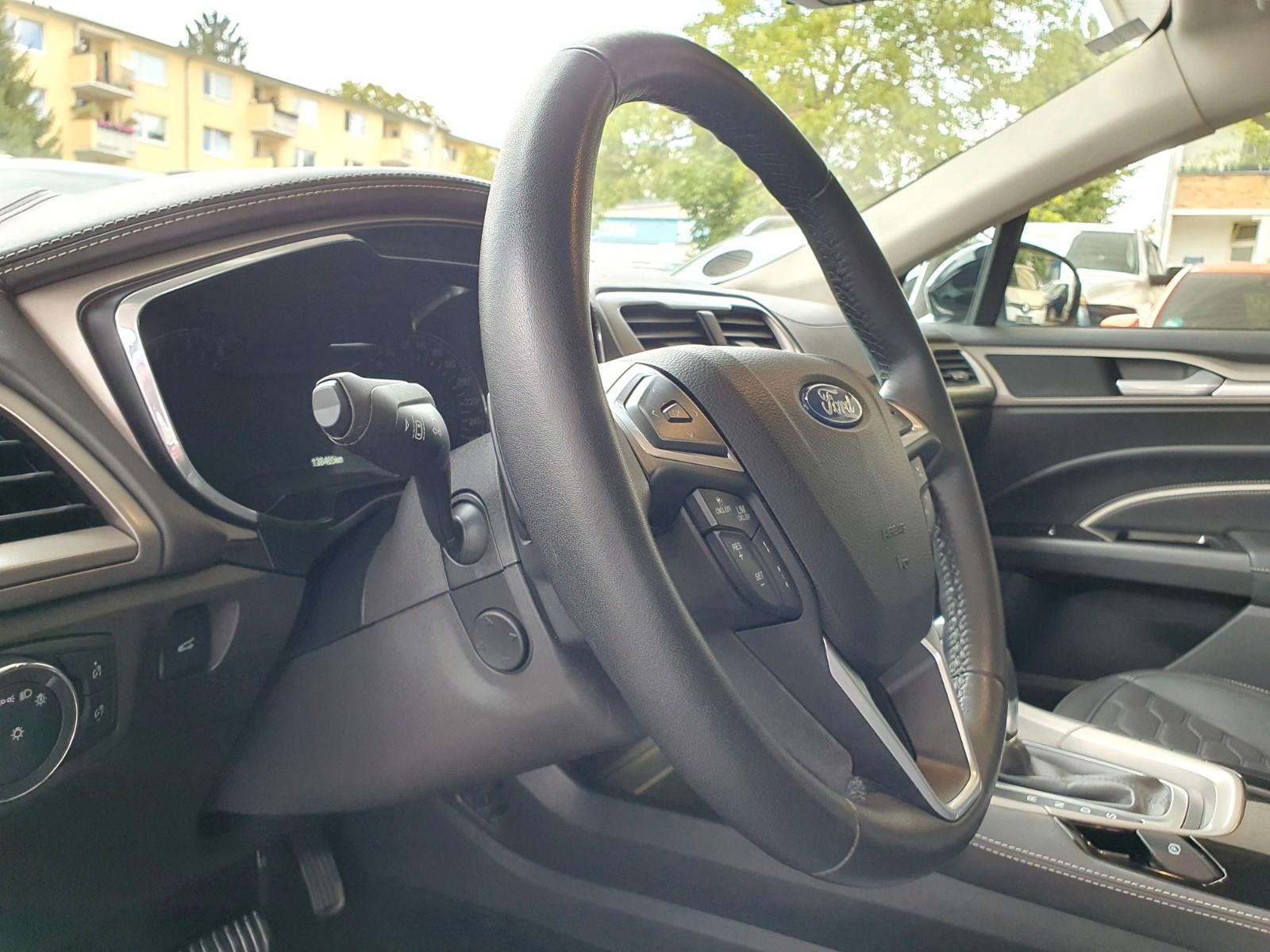 FORD MONDEO SW VIGNALE 2.0 TDCI 211ch BVA Sièges chauffants cuir Historique présent - 1ERE MAIN