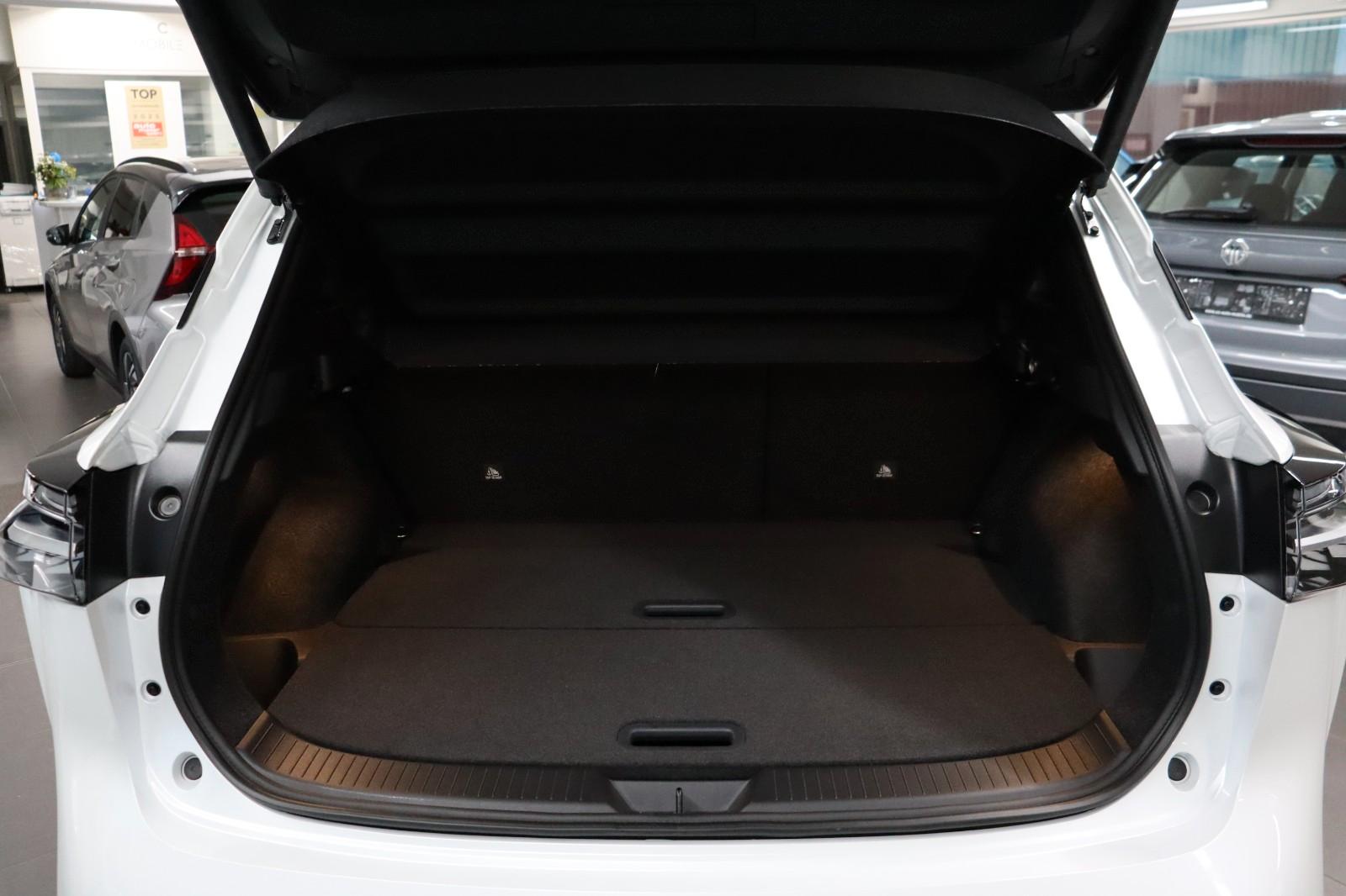 Nissan Qashqai 1.3 Tekna Pano Leder HUD 360° 19" SOFORT, миниатюра 15