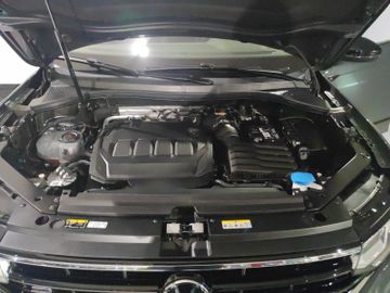 Bild 14 VW Tiguan 2.0 TDI R-Line Black Style 4Motion DSG+
