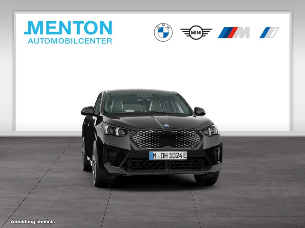 BMW iX2 eDrive 20 M Sportpaket Head-Up HK HiFi DAB