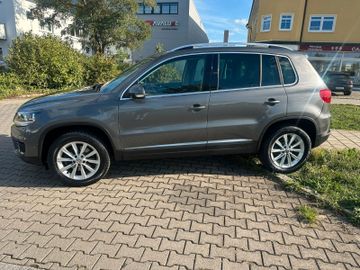 Volkswagen Tiguan - 3