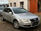 Volkswagen Passat 1.6 Comfortline/Klimaanlage/Tüv - 10.27 - Volkswagen Passat aus 2007: Comfortline