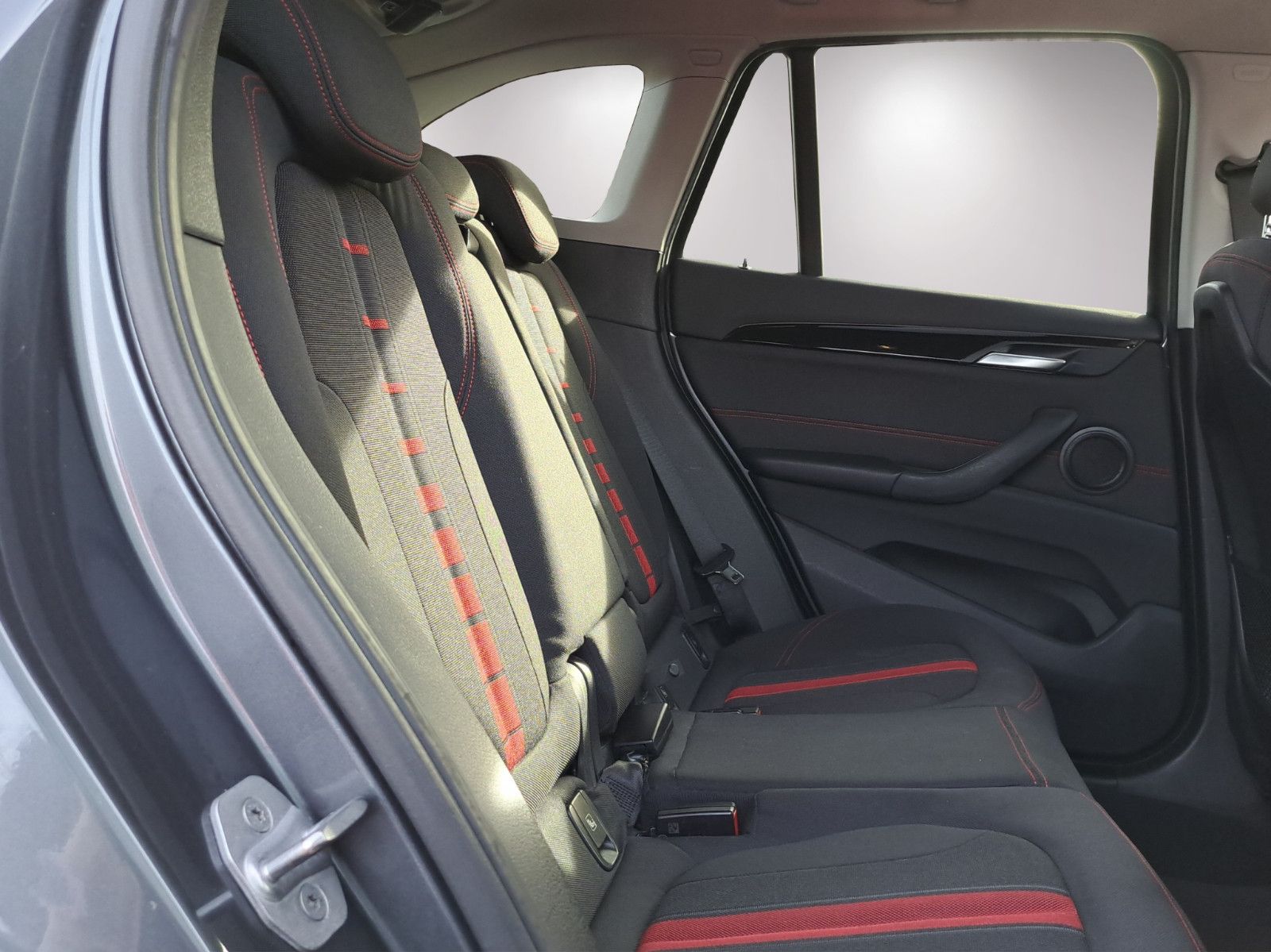 X1 xDrive 20 d Sport Line AHK Navi Kamera