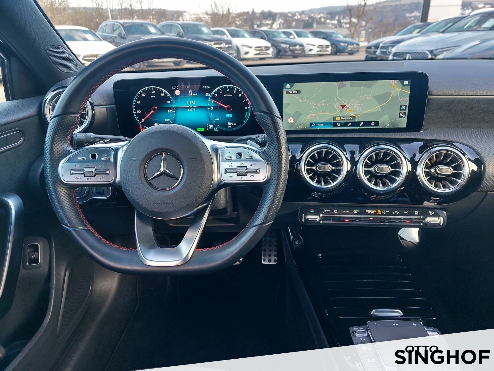 Fahrzeugabbildung Mercedes-Benz A 250e AMG +AHK+ dyn.LED+ PDC+ MBUX+ Ambiente+