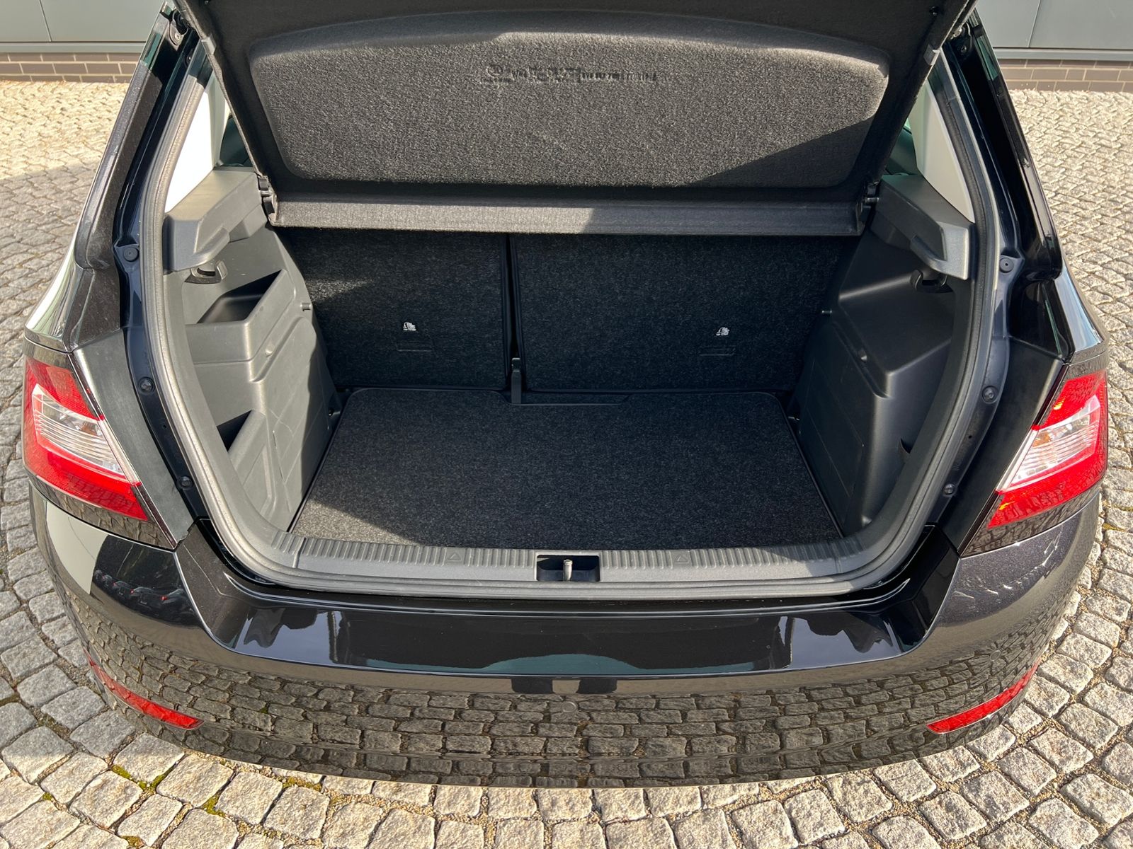 Fahrzeugabbildung SKODA Fabia III Soleil 1.0 MPI *SmartLink, Sitzhzg., 1