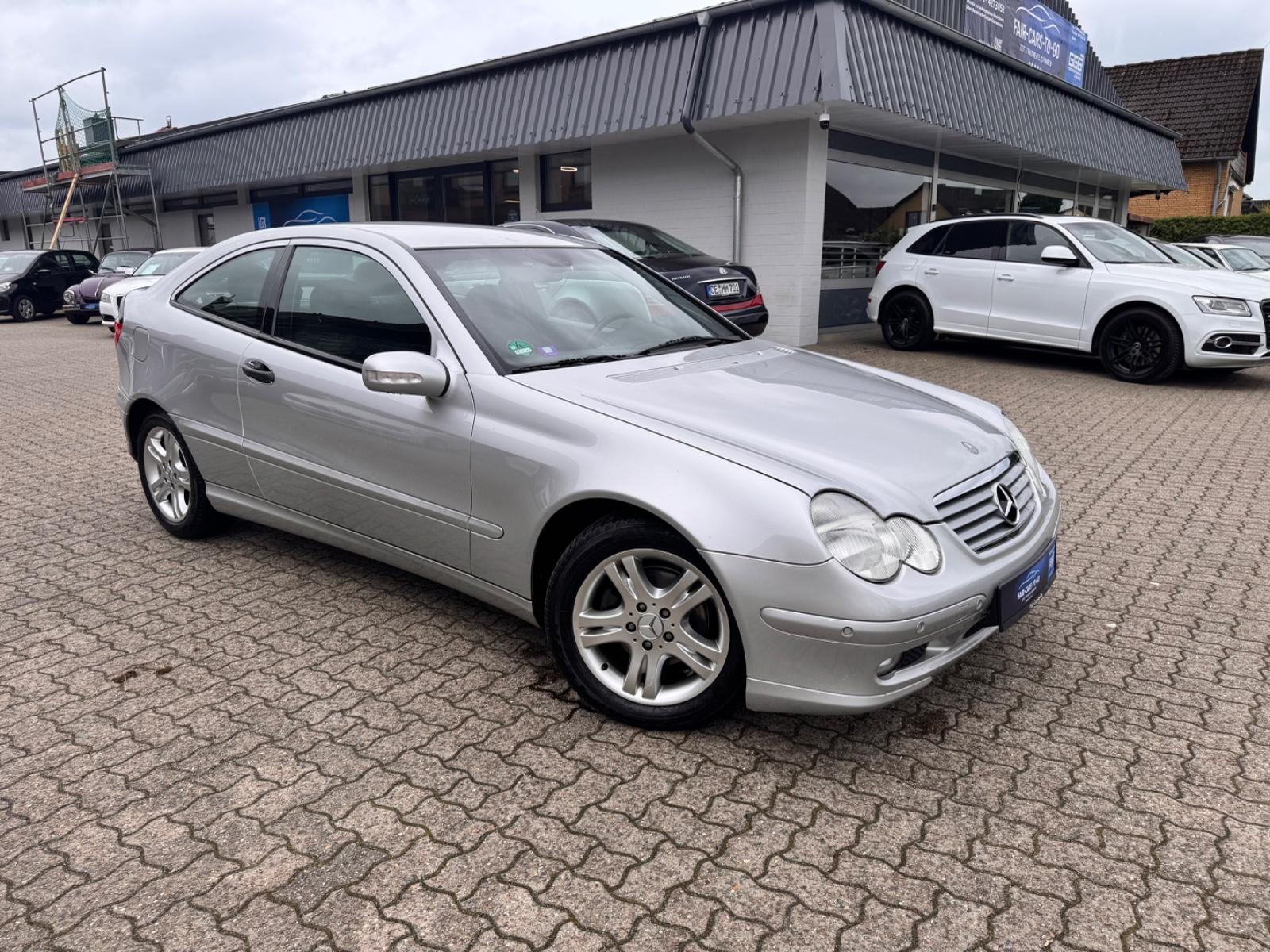 Mercedes-Benz Sportcoupe 2,0 Kompressor 1HD Rentner, Sh-Heft