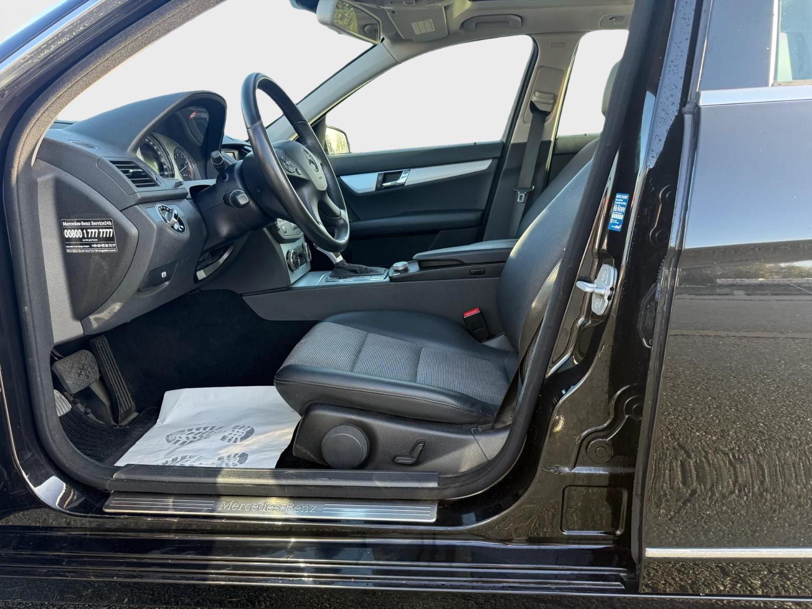 Mercedes-Benz C180 2008 — photo 11